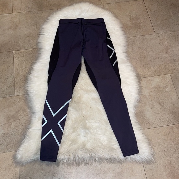 2XU WA4180 Wind Defence Compression Tight - Picture 9 of 12